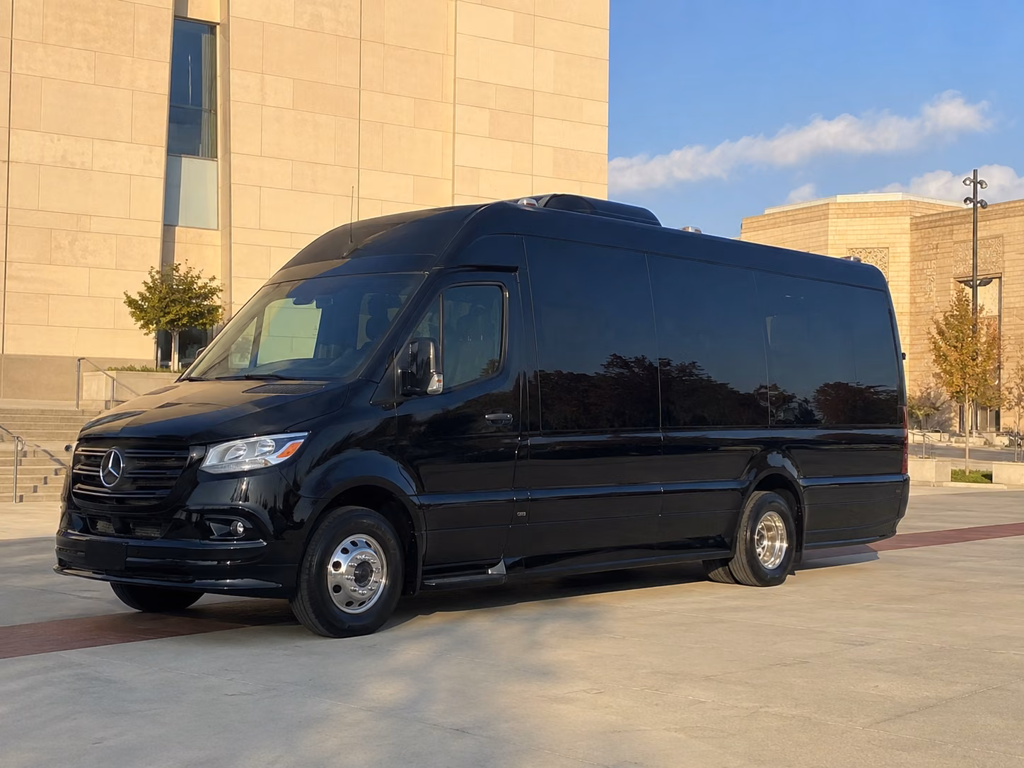 20 passenger sprinter van